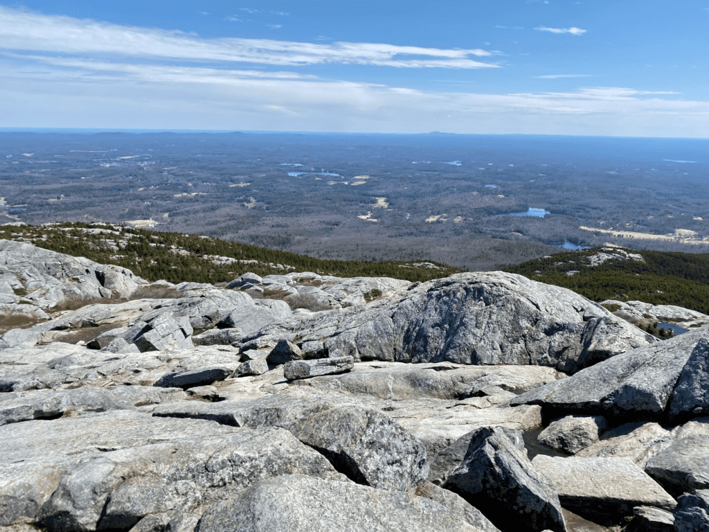 The views from the Mount Monadnock summit are 360 in every direction for over 100 miles